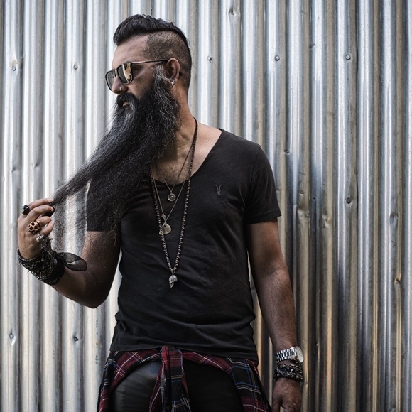 Meet your Posher, Kevin - Picture 1 of 1